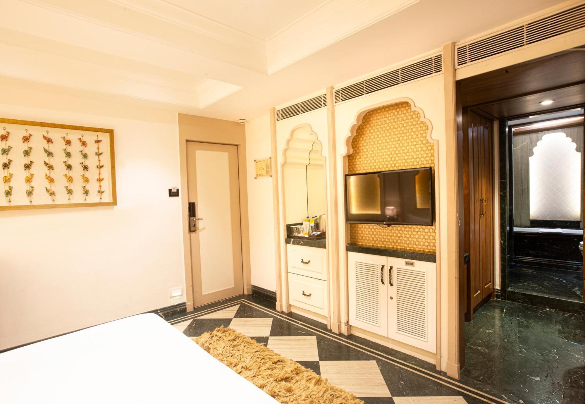 Hotel Bawa Continental Bombay Eksteriør billede