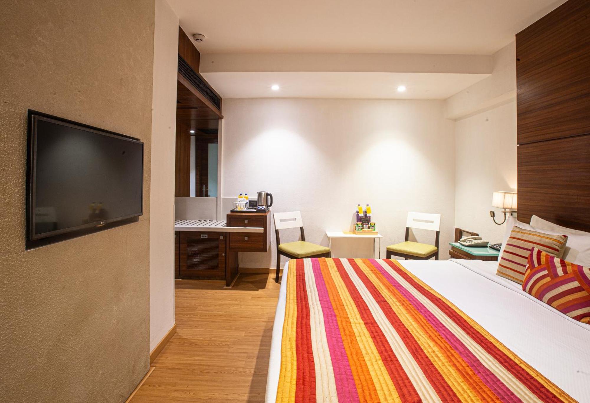 Hotel Bawa Continental Bombay Eksteriør billede